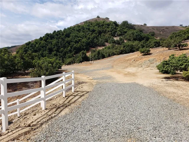 45100 La Cruz Drive, Temecula, California 92590