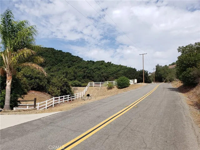 45100 La Cruz Drive, Temecula, California 92590