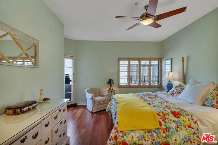 3561 Clarington Avenue 107, Los Angeles, California 90034