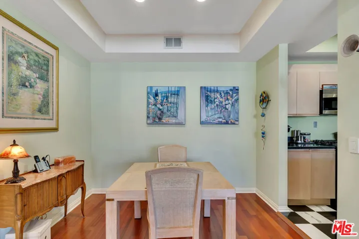 3561 Clarington Avenue 107, Los Angeles, California 90034