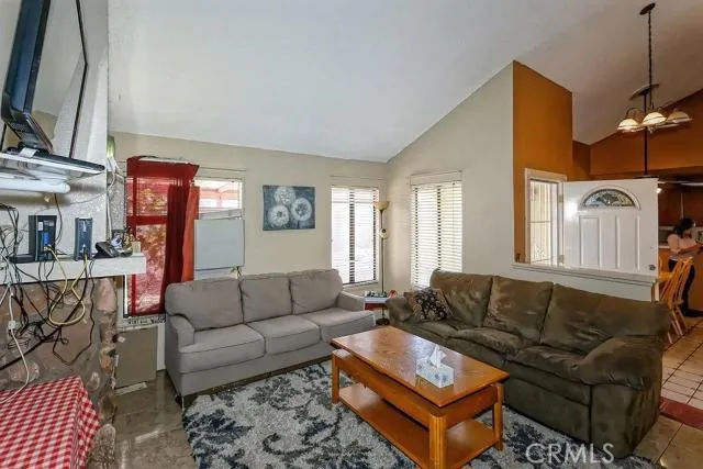16246 Tokay Street, Victorville, California 92395