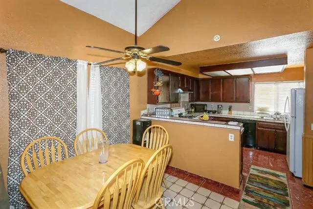 16246 Tokay Street, Victorville, California 92395