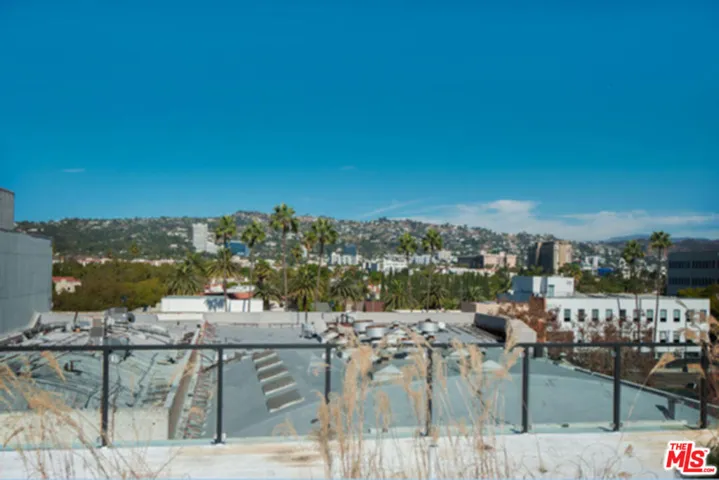 131 S Maple Drive 402, Beverly Hills, California 90212
