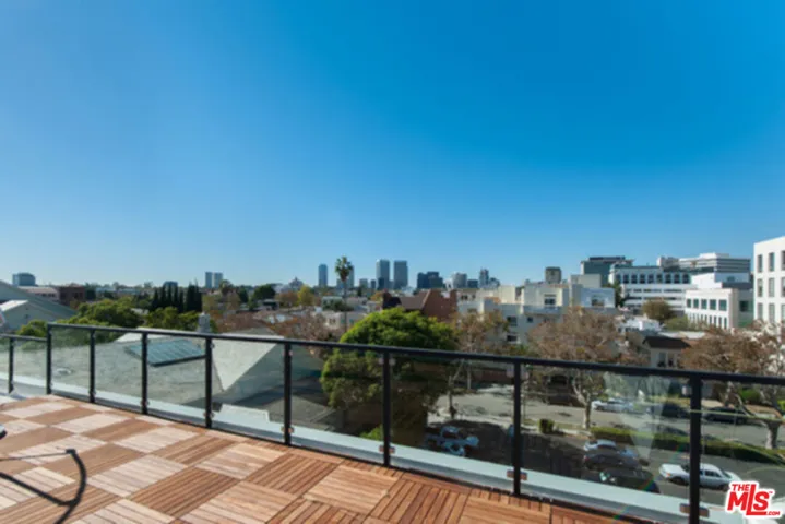 131 S Maple Drive 402, Beverly Hills, California 90212