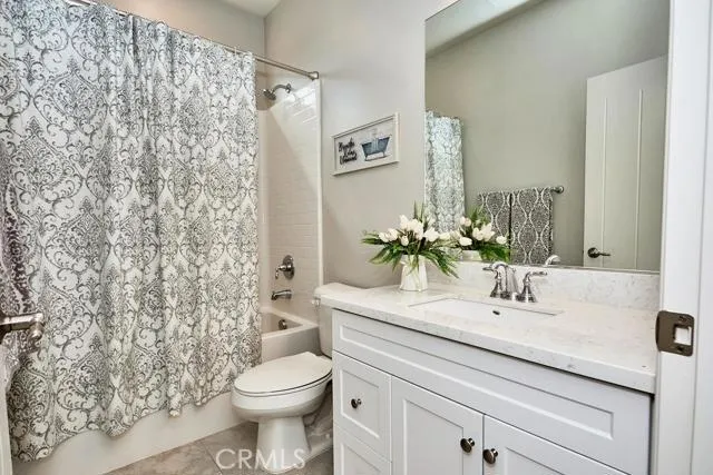 9184 Wild Horse Avenue, Hesperia, California 92344