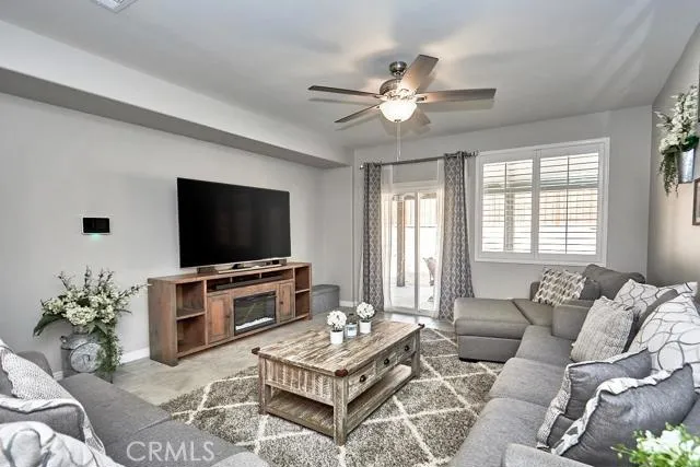 9184 Wild Horse Avenue, Hesperia, California 92344