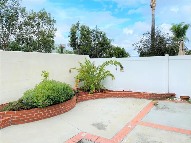 26941 Stonehaven, Mission Viejo, California 92691