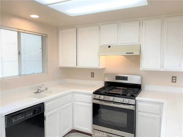 26941 Stonehaven, Mission Viejo, California 92691