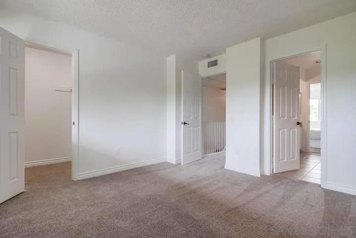 5700 Baltimore Dr 9, La Mesa, California 91942