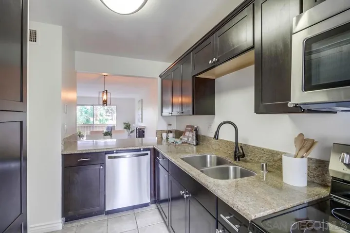 5700 Baltimore Dr 9, La Mesa, California 91942