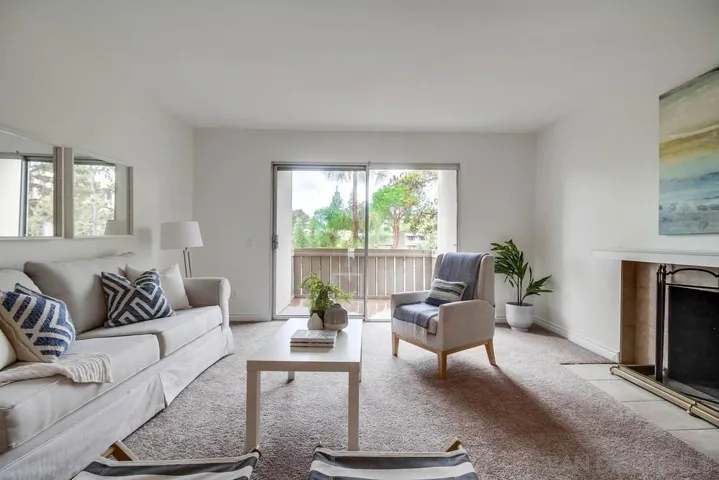 5700 Baltimore Dr 9, La Mesa, California 91942