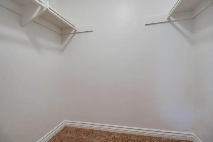 5700 Baltimore Dr 9, La Mesa, California 91942