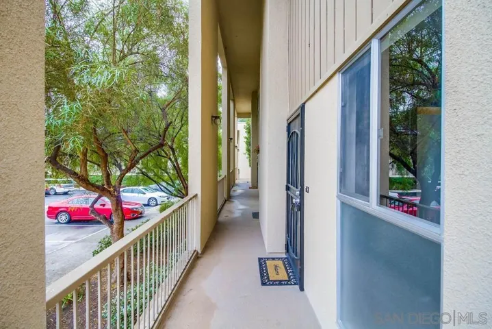 5700 Baltimore Dr 9, La Mesa, California 91942