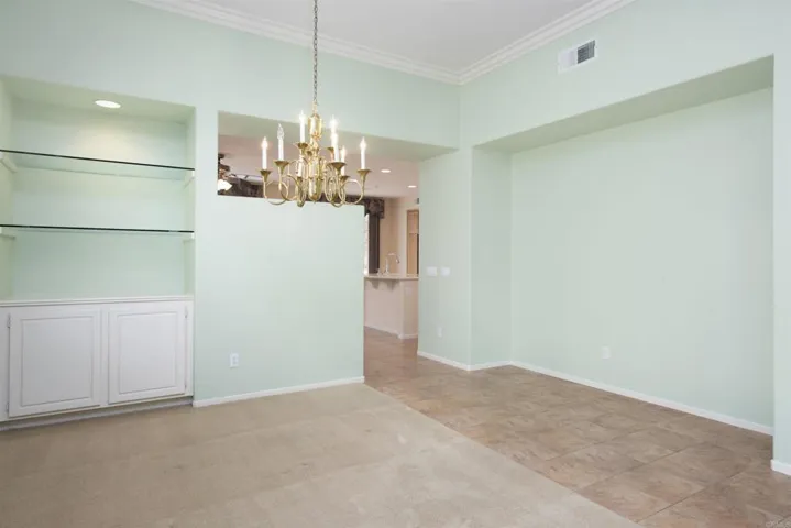 2250 Orange Grove, Escondido, California 92027
