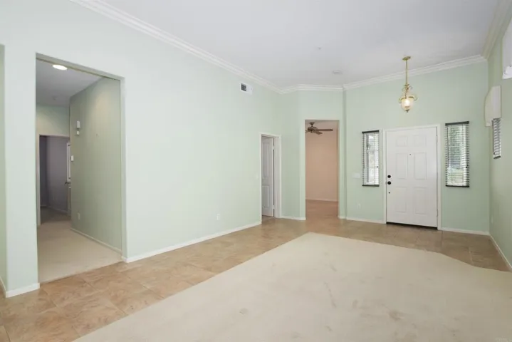 2250 Orange Grove, Escondido, California 92027