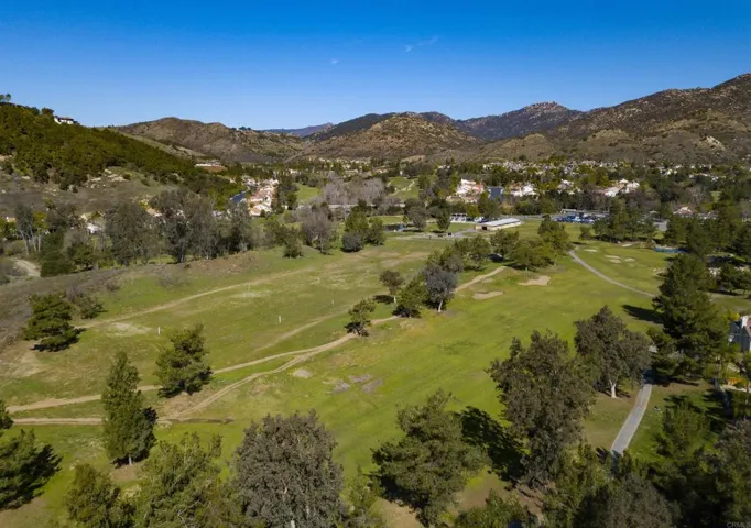 2250 Orange Grove, Escondido, California 92027