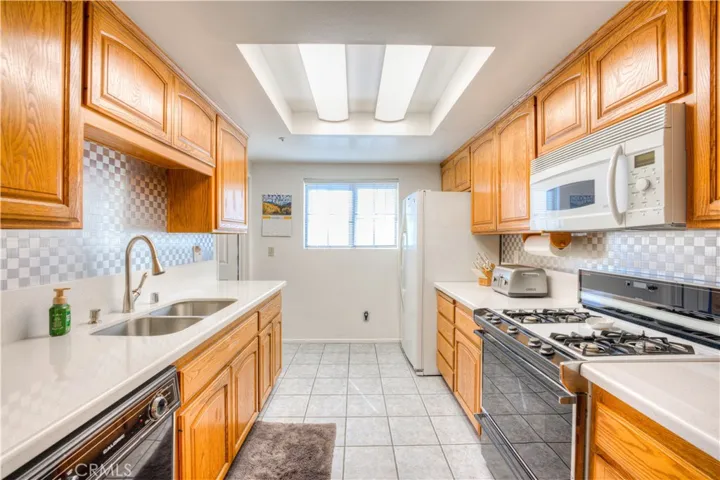 4772 Crescent Avenue 12, Cypress, California 90630