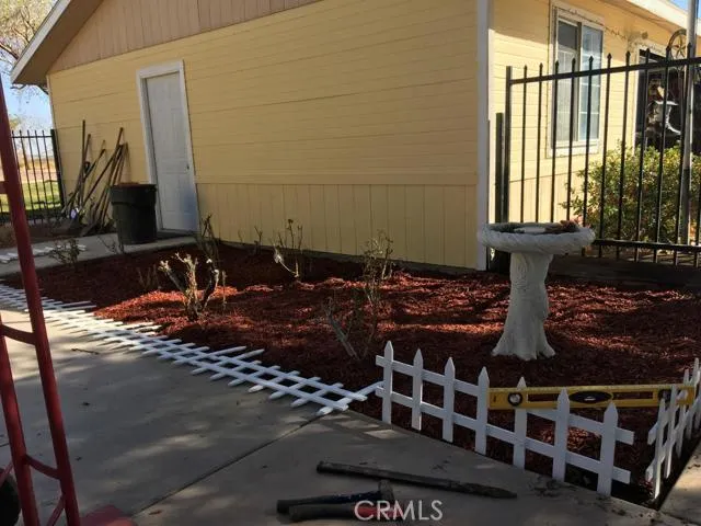 33979 Fremont Road, Newberry Springs, California 92365