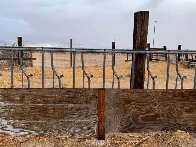33979 Fremont Road, Newberry Springs, California 92365