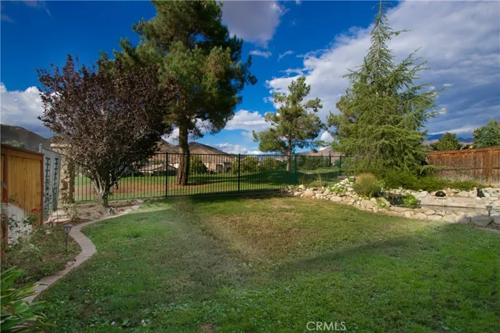 34132 Lake Breeze Drive, Yucaipa, California 92399