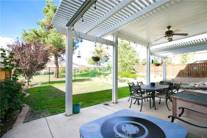 34132 Lake Breeze Drive, Yucaipa, California 92399