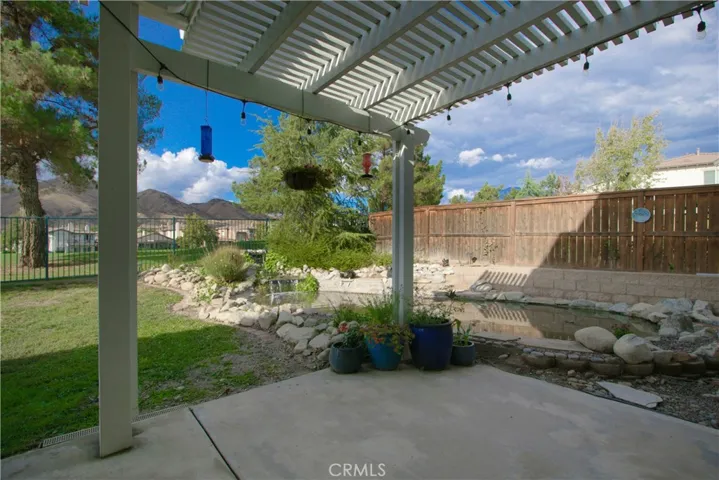 34132 Lake Breeze Drive, Yucaipa, California 92399