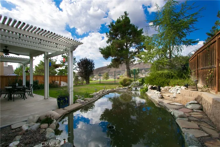 34132 Lake Breeze Drive, Yucaipa, California 92399