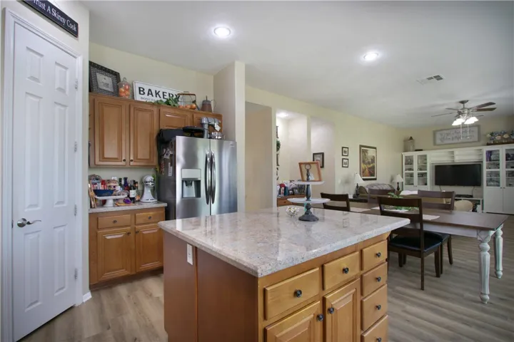 34132 Lake Breeze Drive, Yucaipa, California 92399