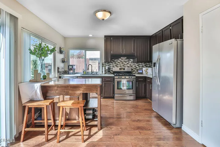 cKitchen and Dining5