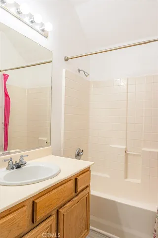 39516 Via Galletas, Murrieta, California 92562