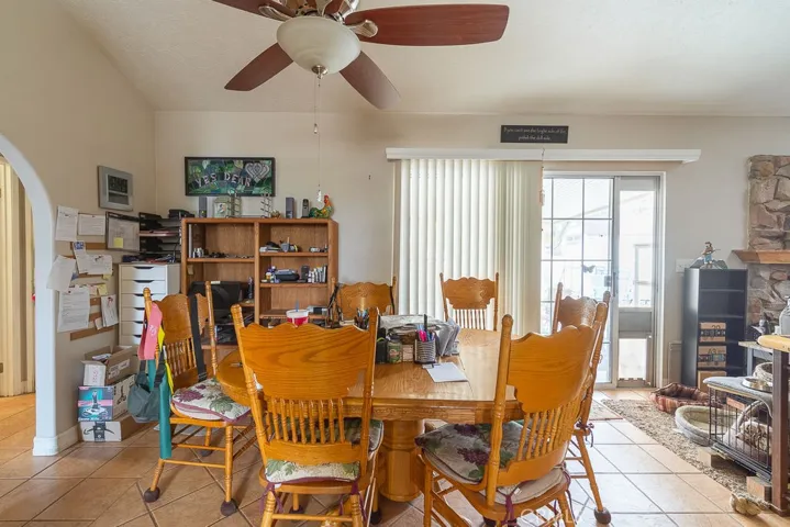 24323 S Canyon Drive, Menifee, California 92587