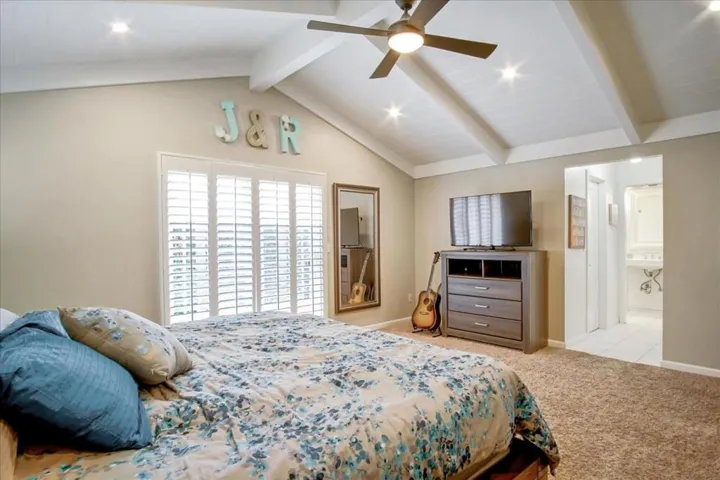 , Hollister, California 95023
