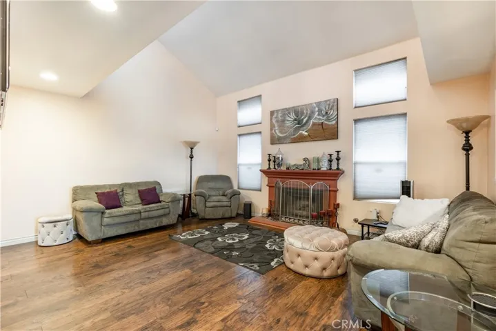 3085 Juniper Drive, Corona, California 92882