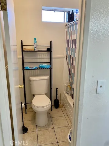 21913 Belshire Avenue 12, Hawaiian Gardens, California 90716