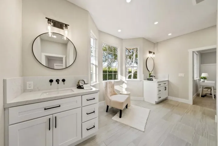 , Hollister, California 95023