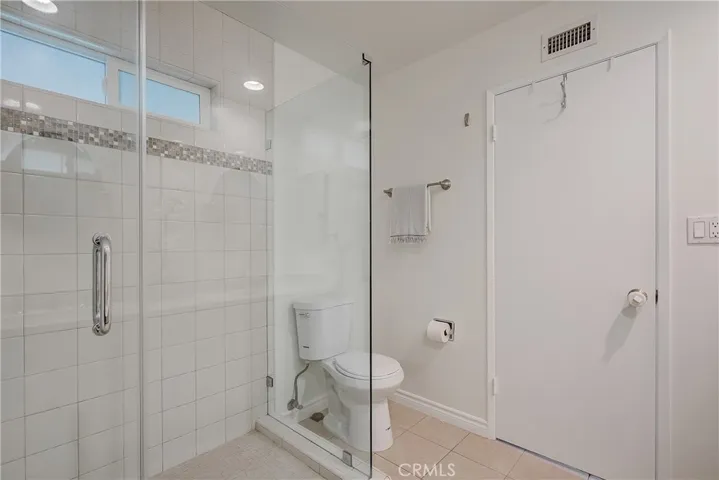 3295 Marna Avenue, Long Beach, California 90808