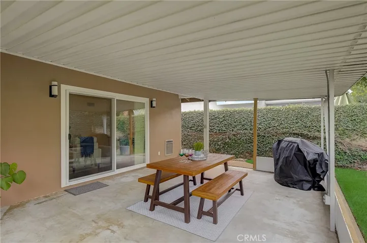 3295 Marna Avenue, Long Beach, California 90808