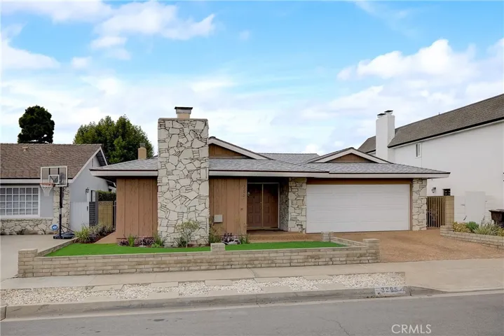 3295 Marna Avenue, Long Beach, California 90808