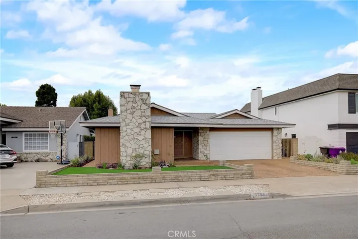 3295 Marna Avenue, Long Beach, California 90808