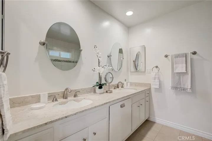 3295 Marna Avenue, Long Beach, California 90808