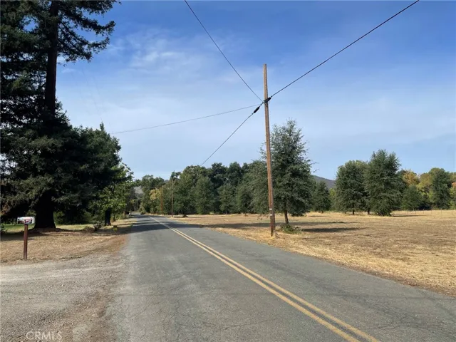 1115 Pitney Lane, Upper Lake, California 95485