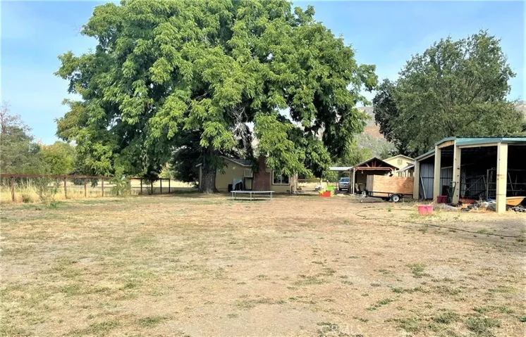 1115 Pitney Lane, Upper Lake, California 95485