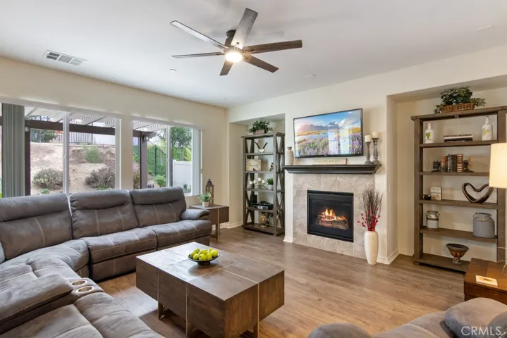 45082 Morgan Heights Road, Temecula, California 92592