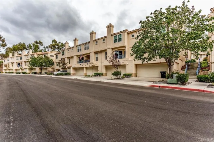 6231 Calle Mariselda 609, San Diego, California 92124