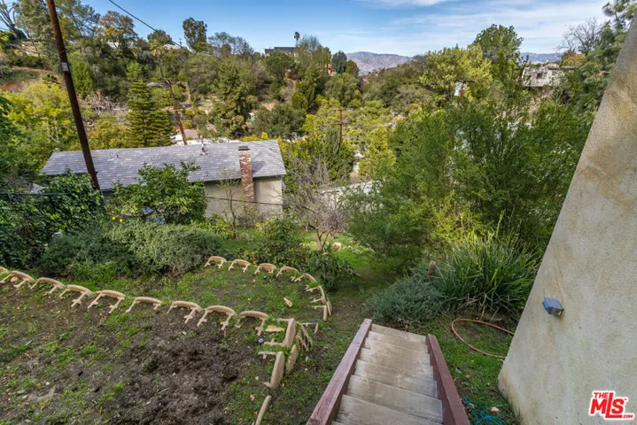 3731 Blue Canyon Drive, Studio City, California 91604