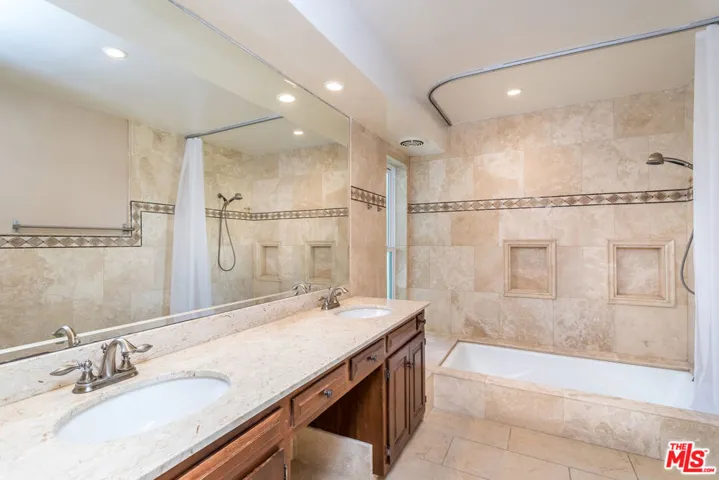 3731 Blue Canyon Drive, Studio City, California 91604