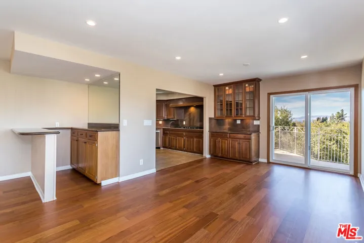 3731 Blue Canyon Drive, Studio City, California 91604
