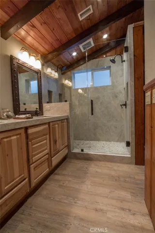 993 Partridge Road, Wrightwood, California 92397