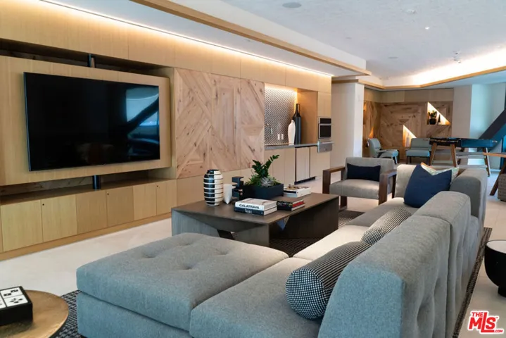 Club Room