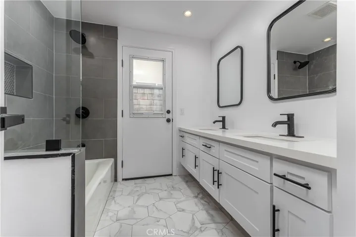 10146 Glade Avenue, Chatsworth, California 91311